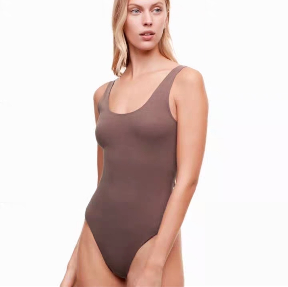 SOLD Wilfred Free Leila bodysuit